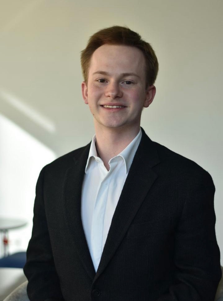 Недорогой репетитор по математике и английскому языку в Москве и области (преподаватель Георгий Константинович).