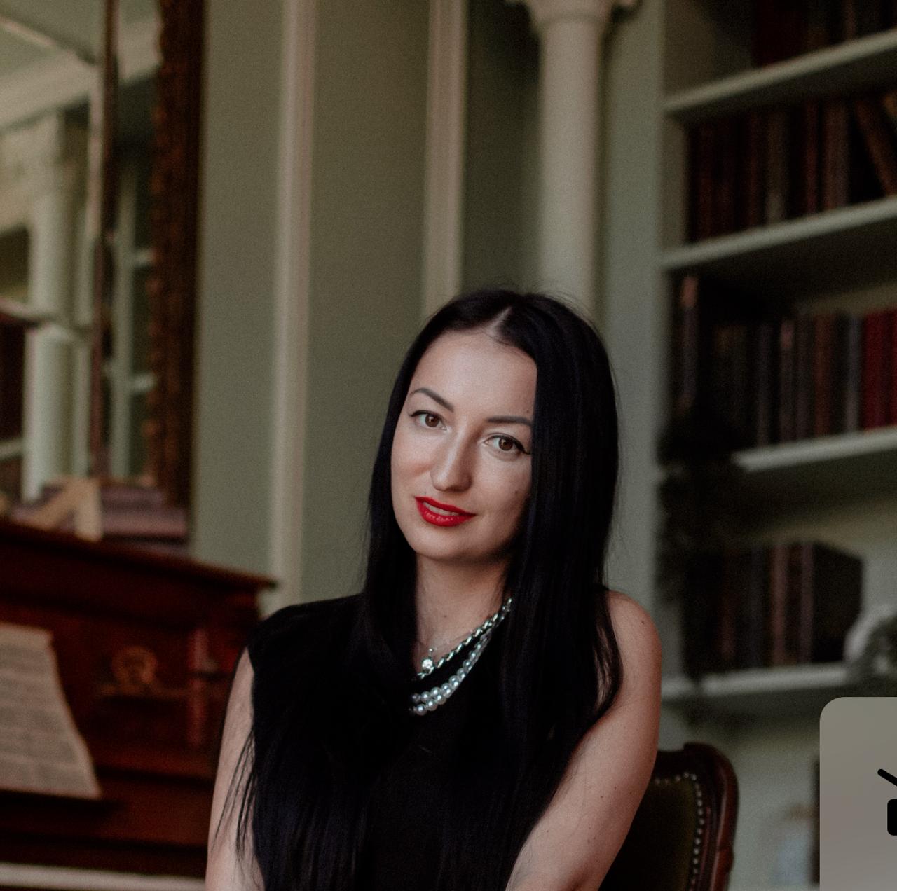 Частное объявление репетитора по химии и информатике (Наталья Игоревна) - номер телефона на сайте.