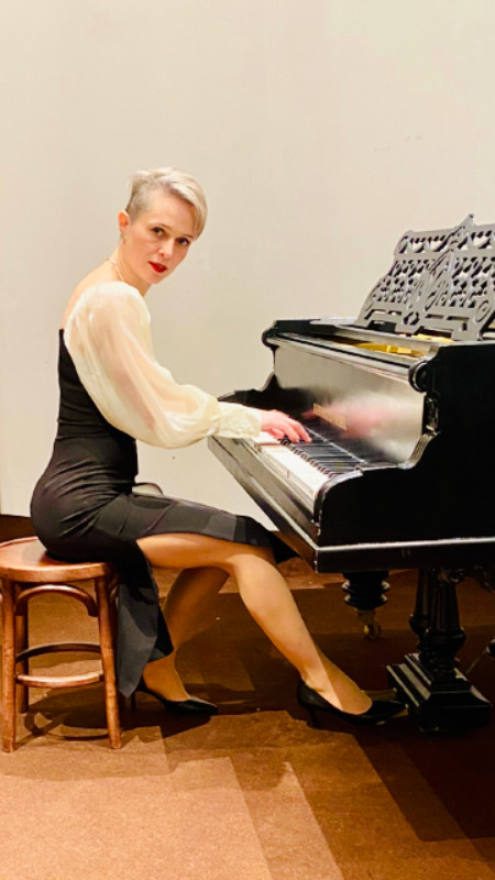 Репетитор игры на фортепиано Сандлер Марк Михайлович