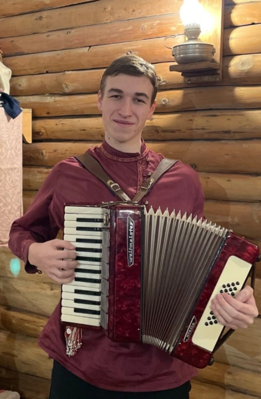 Репетитор игры на баяне, аккордеоне Маслов Игорь Олегович